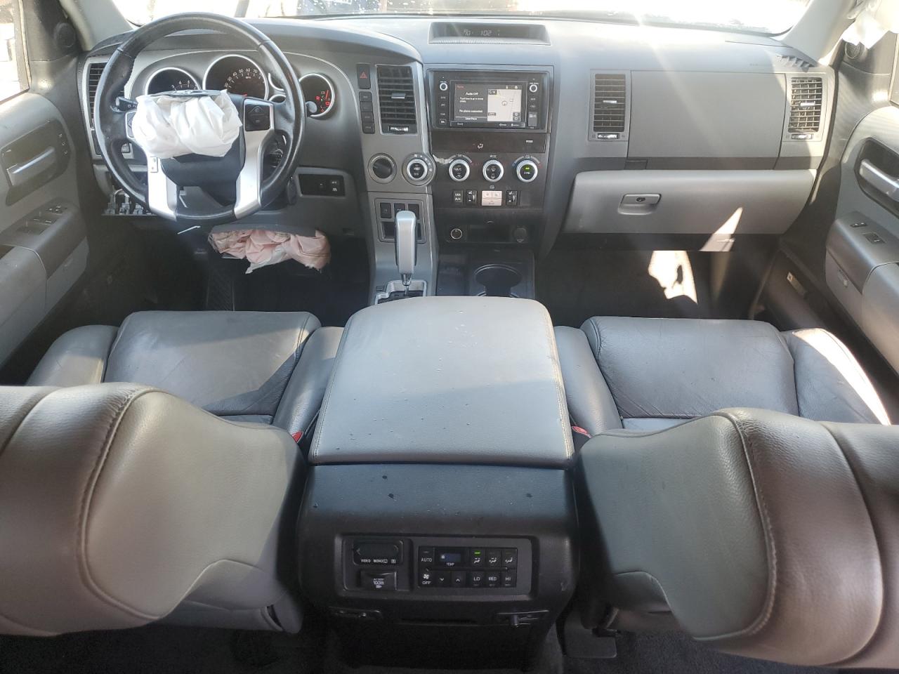 2017 Toyota Sequoia Limited VIN: 5TDJW5G14HS154427 Lot: 84643005