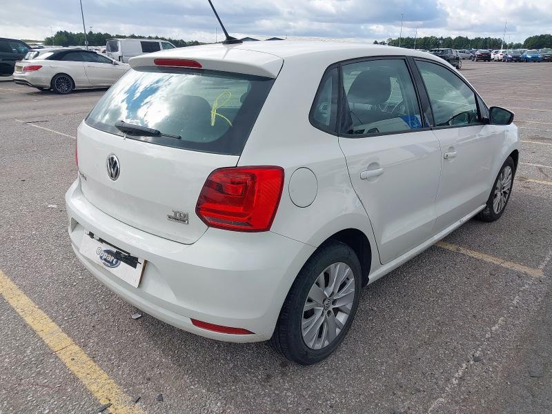 2014 VOLKSWAGEN POLO SE TDI 