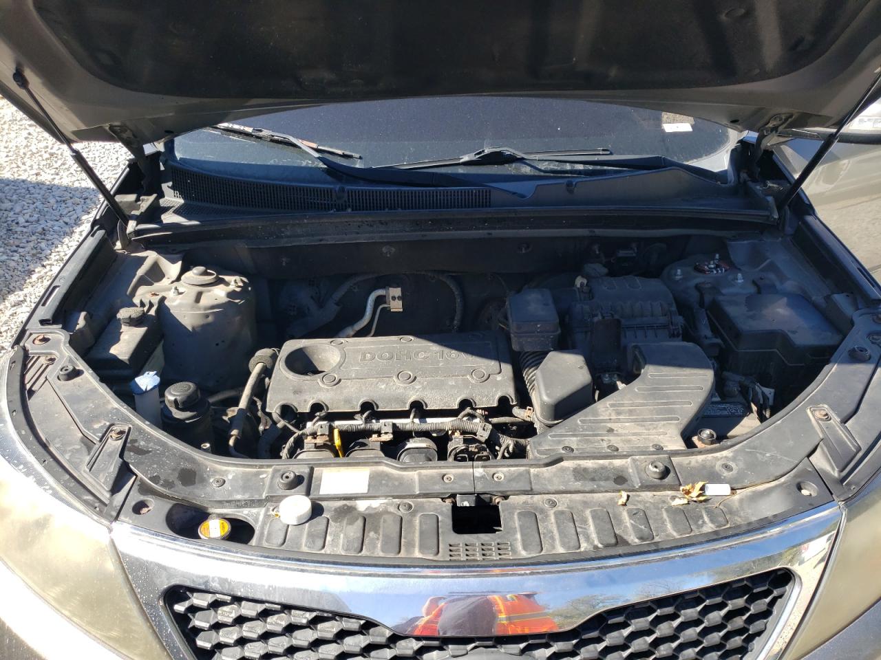 2011 Kia Sorento Base VIN: 5XYKT3A10BG172289 Lot: 84892315