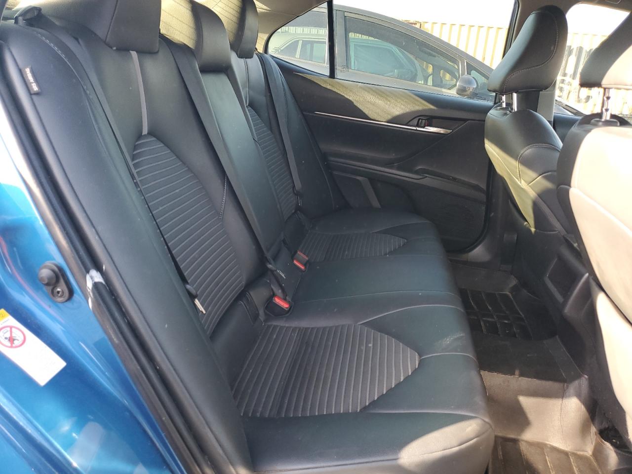 2018 Toyota Camry L VIN: 4T1B11HK6JU115015 Lot: 81922355