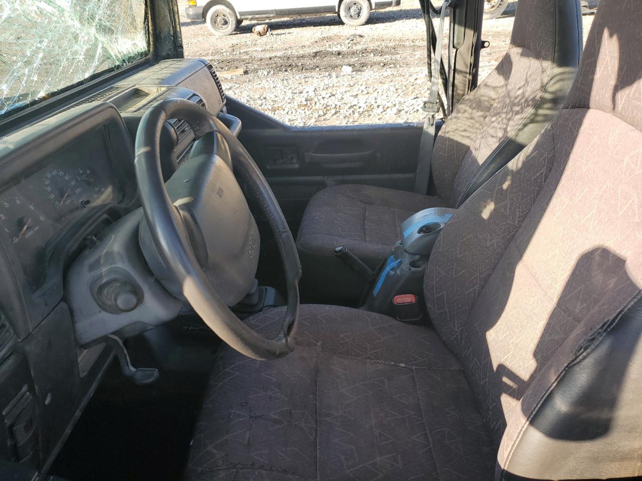 2001 Jeep Wrangler / Tj Sport VIN: 1J4FA49S91P304692 Lot: 81759885