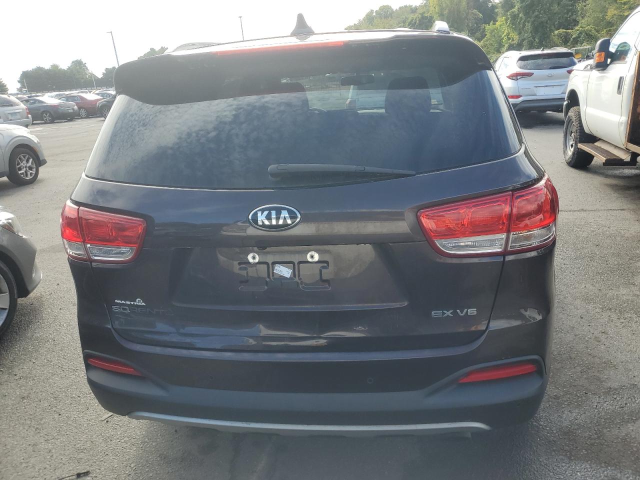 2017 Kia Sorento Ex VIN: 5XYPHDA52HG224692 Lot: 84368245
