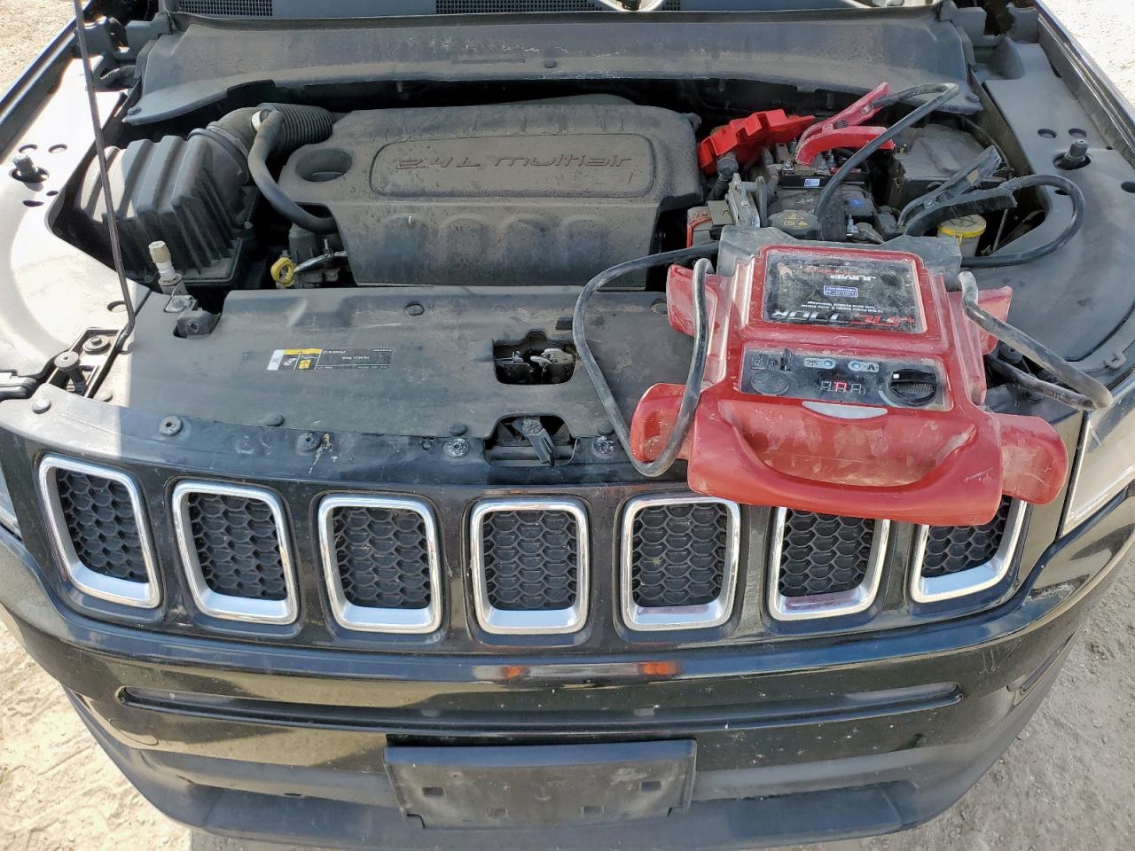 2019 Jeep Compass Latitude VIN: 3C4NJDBBXKT714037 Lot: 82113975