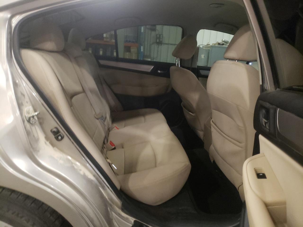 2015 Subaru Legacy 2.5I Premium VIN: 4S3BNBC65F3052768 Lot: 84193575