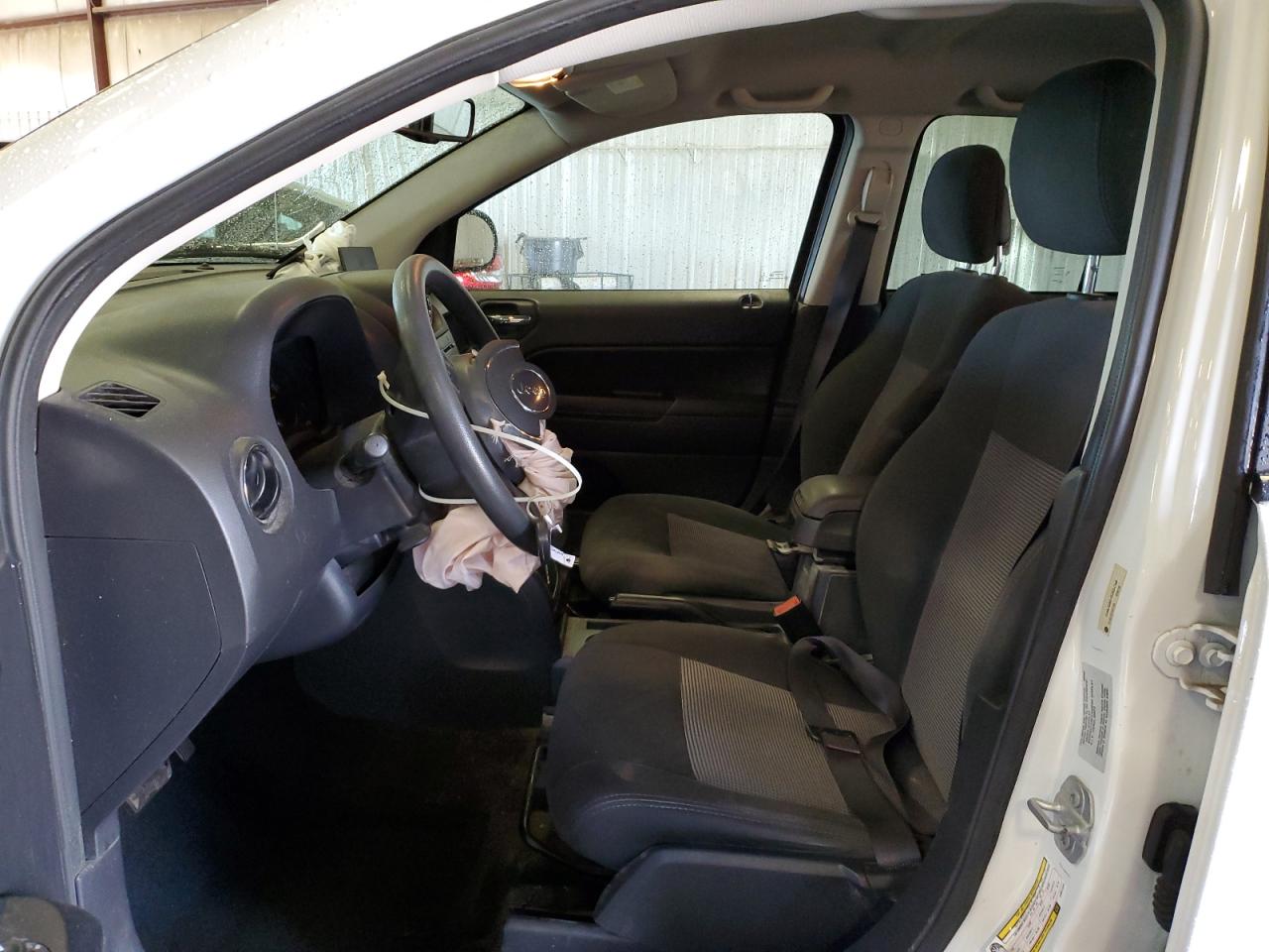 2016 Jeep Compass Sport VIN: 1C4NJDBB1GD631349 Lot: 71890985