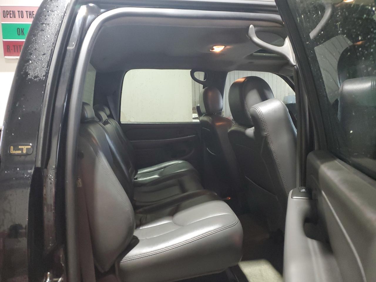 2006 Chevrolet Silverado K2500 Heavy Duty VIN: 1GCHK23U16F175953 Lot: 83951755