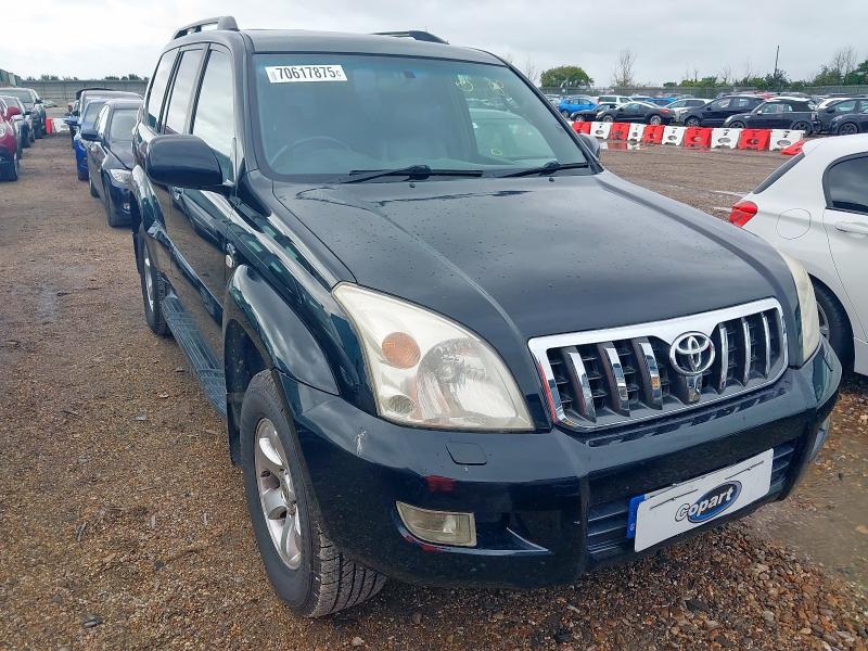 2004 TOYOTA LAND CRUISER LC4