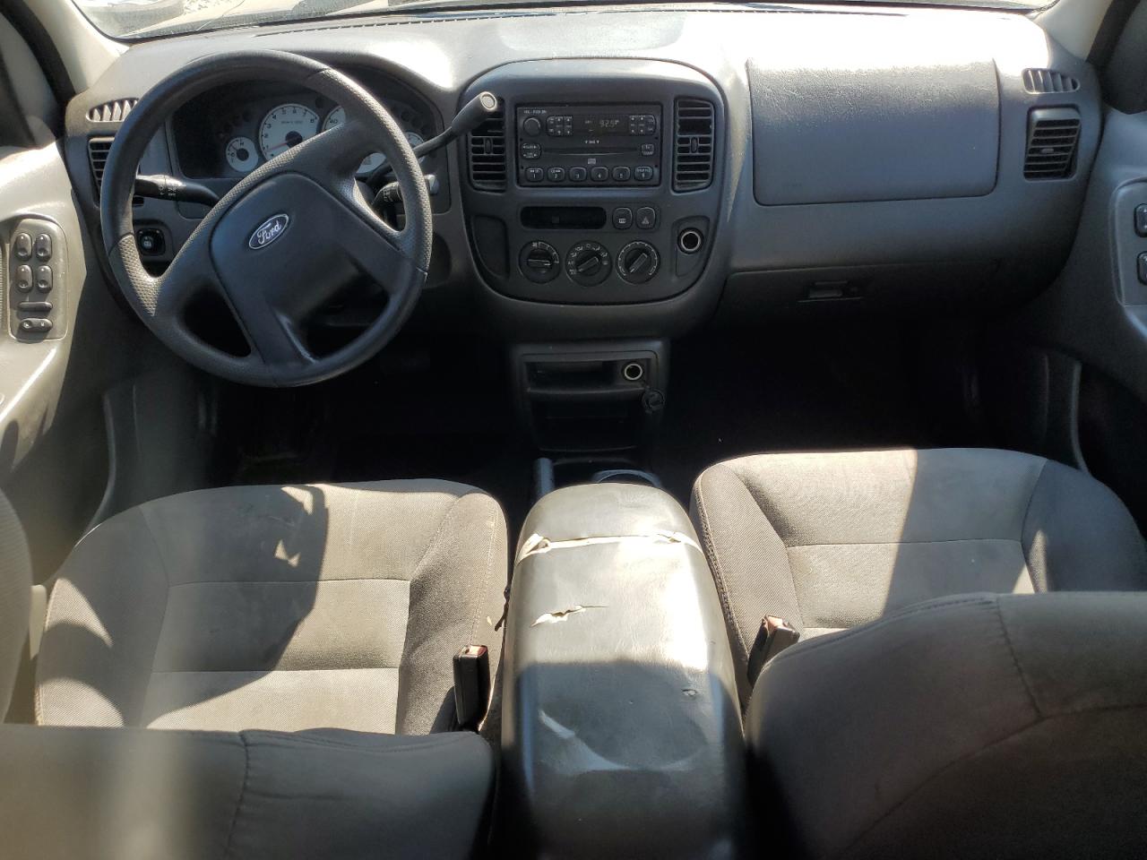 2004 Ford Escape Xls VIN: 1FMYU021X4KB40141 Lot: 80836095