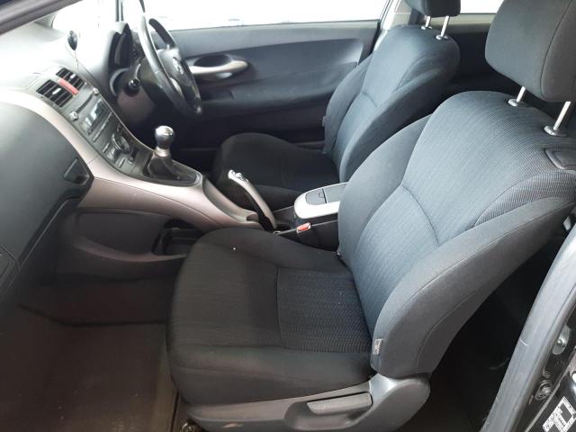 2008 TOYOTA AURIS 