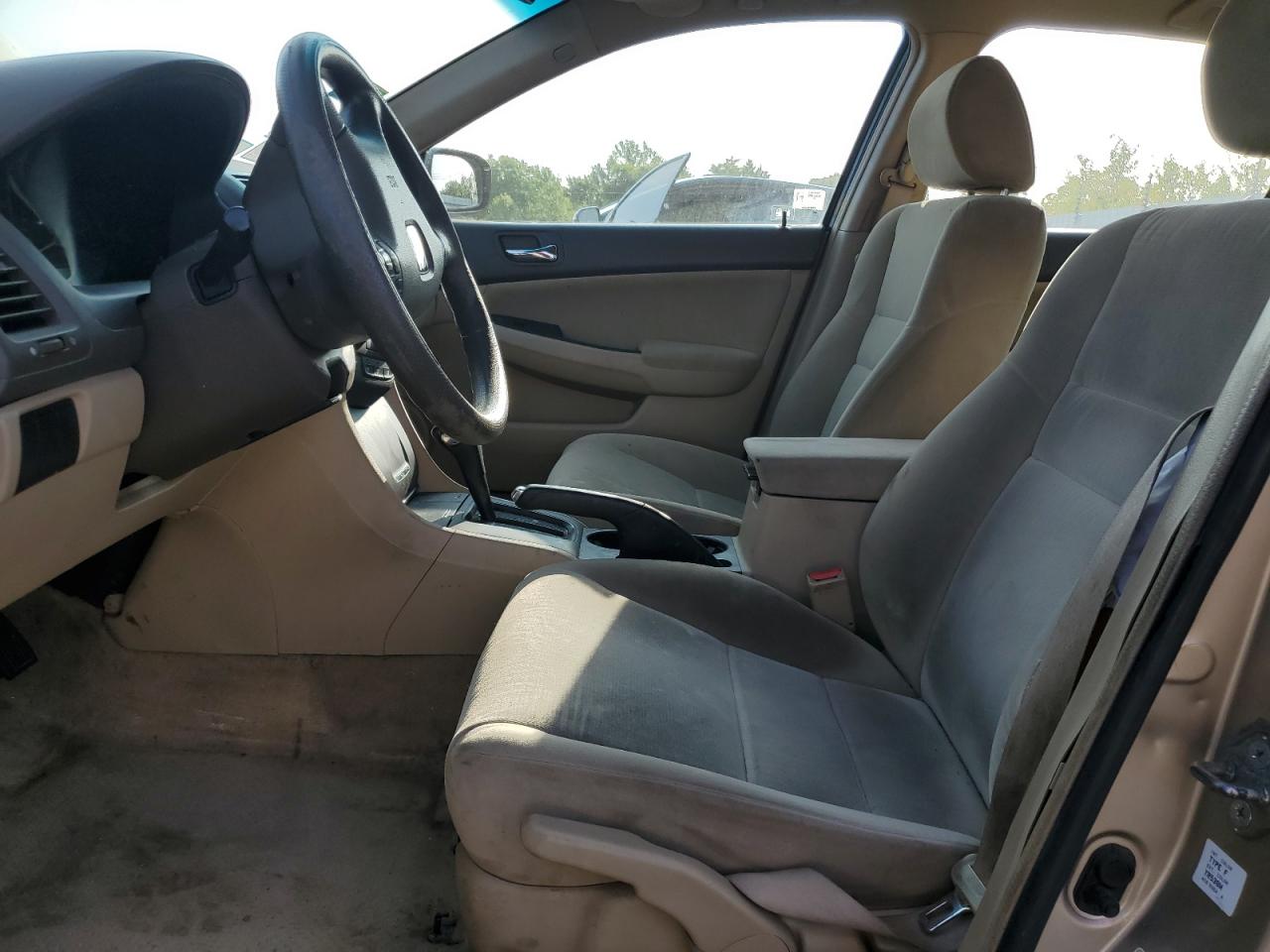 2005 Honda Accord Lx VIN: 1HGCM56415A081876 Lot: 71935735