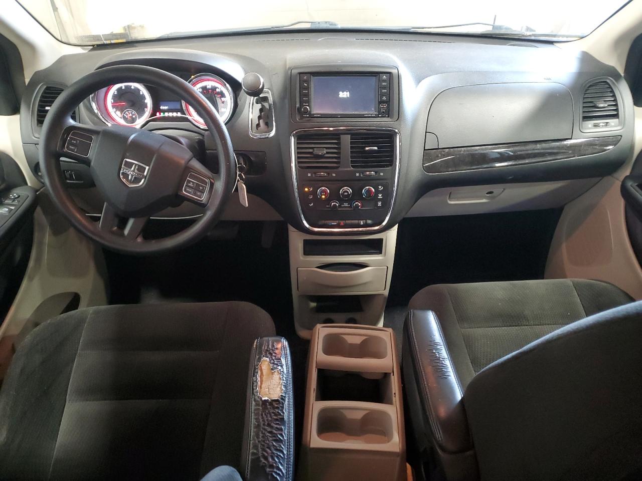 2016 Dodge Grand Caravan Se VIN: 2C4RDGBG4GR136890 Lot: 84190125