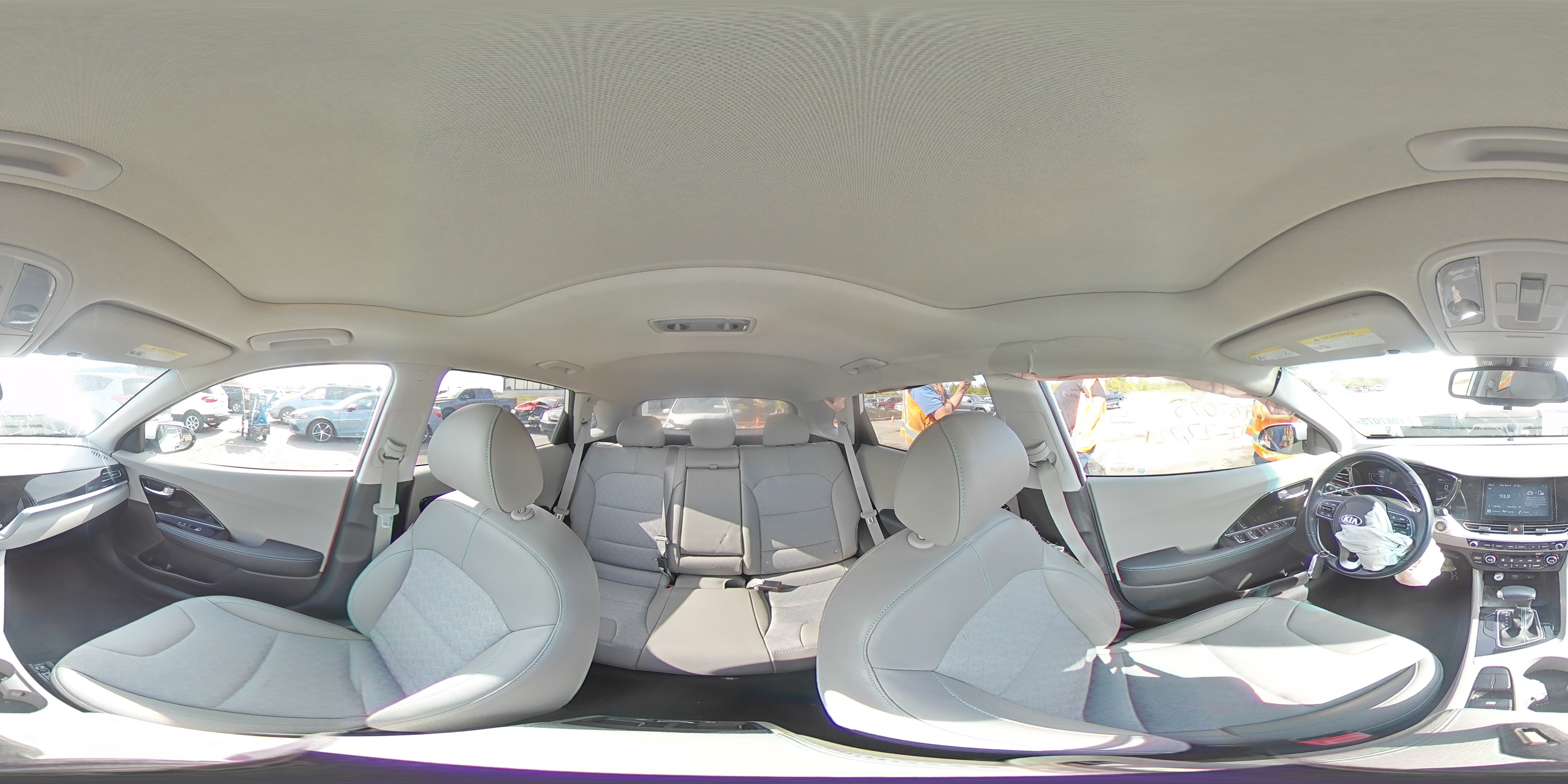 2020 Kia Niro Touring VIN: KNDCC3LC4L5435557 Lot: 71987075