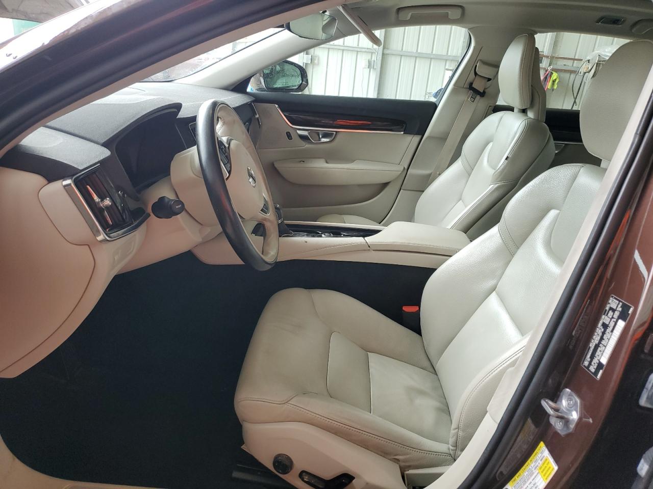 2018 Volvo S90 T5 Momentum VIN: LVY982AK2JP033496 Lot: 81528615