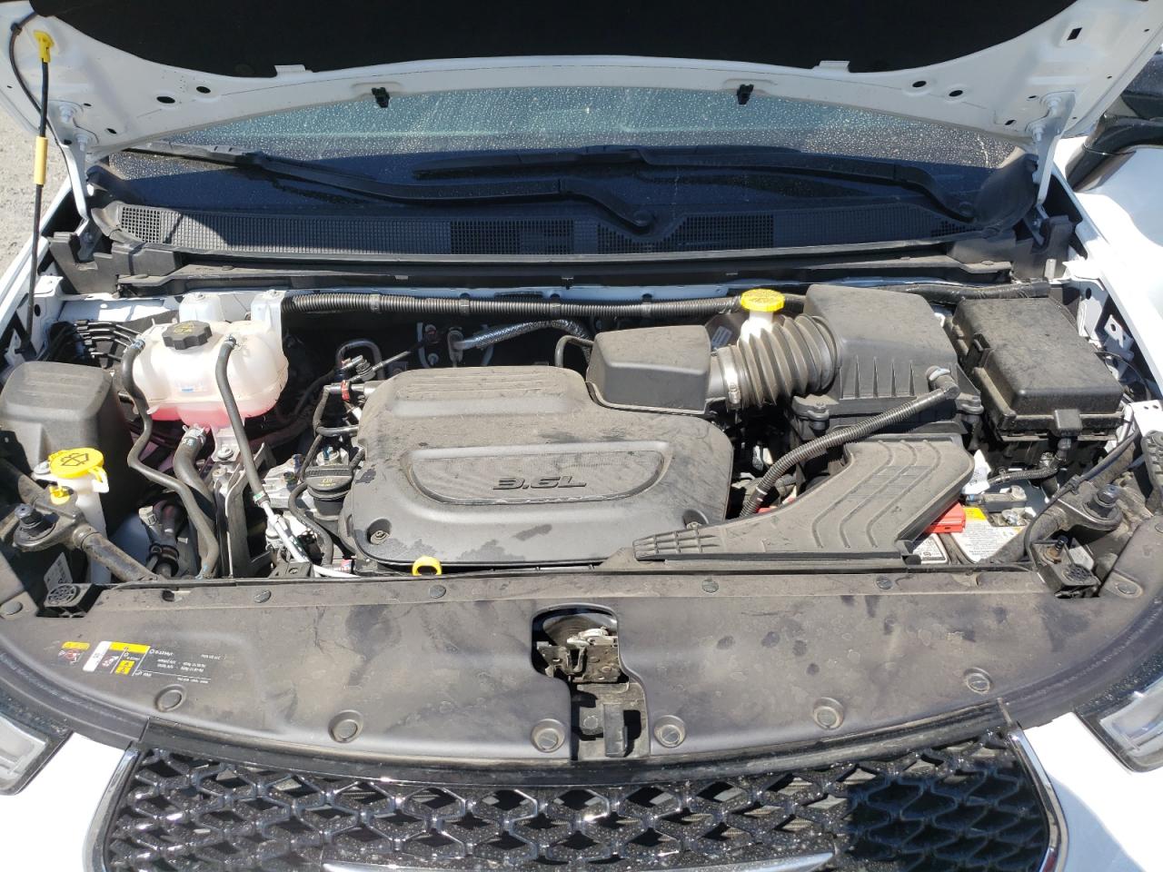 2024 Chrysler Pacifica Touring VIN: 2C4RC1FG5RR195802 Lot: 83998935