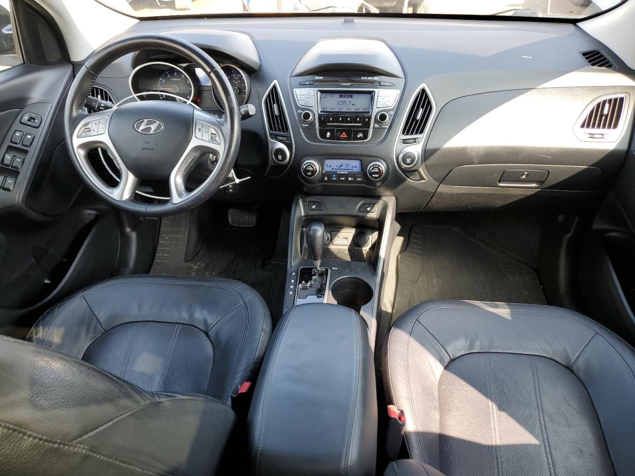 2010 Hyundai Tucson Gls VIN: KM8JUCAC1AU026065 Lot: 82098255