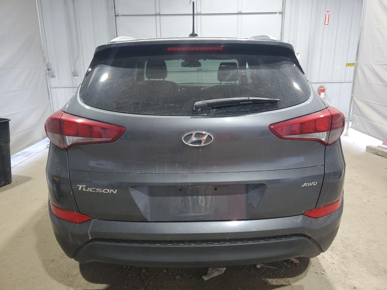 2017 Hyundai Tucson Limited VIN: KM8J3CA40HU505566 Lot: 80308895