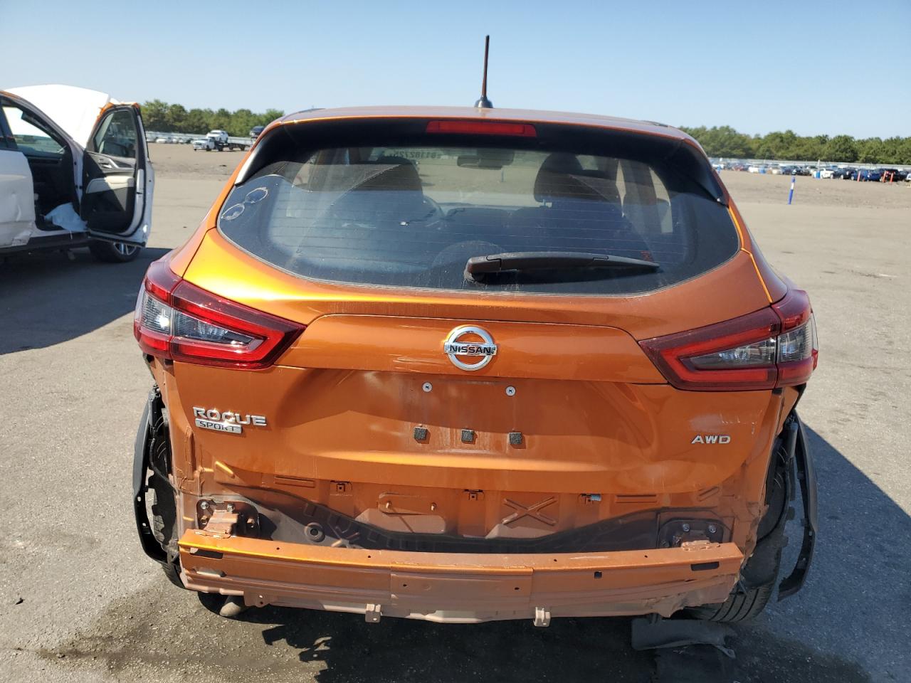 2022 Nissan Rogue Sport S VIN: JN1BJ1AW8NW473635 Lot: 81182725