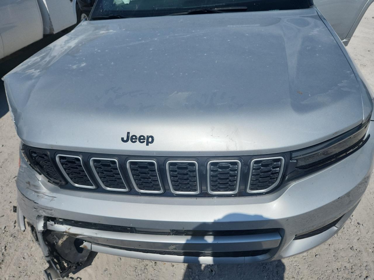 2024 Jeep Grand Cherokee L Limited VIN: 1C4RJJBG1R8537821 Lot: 72043565