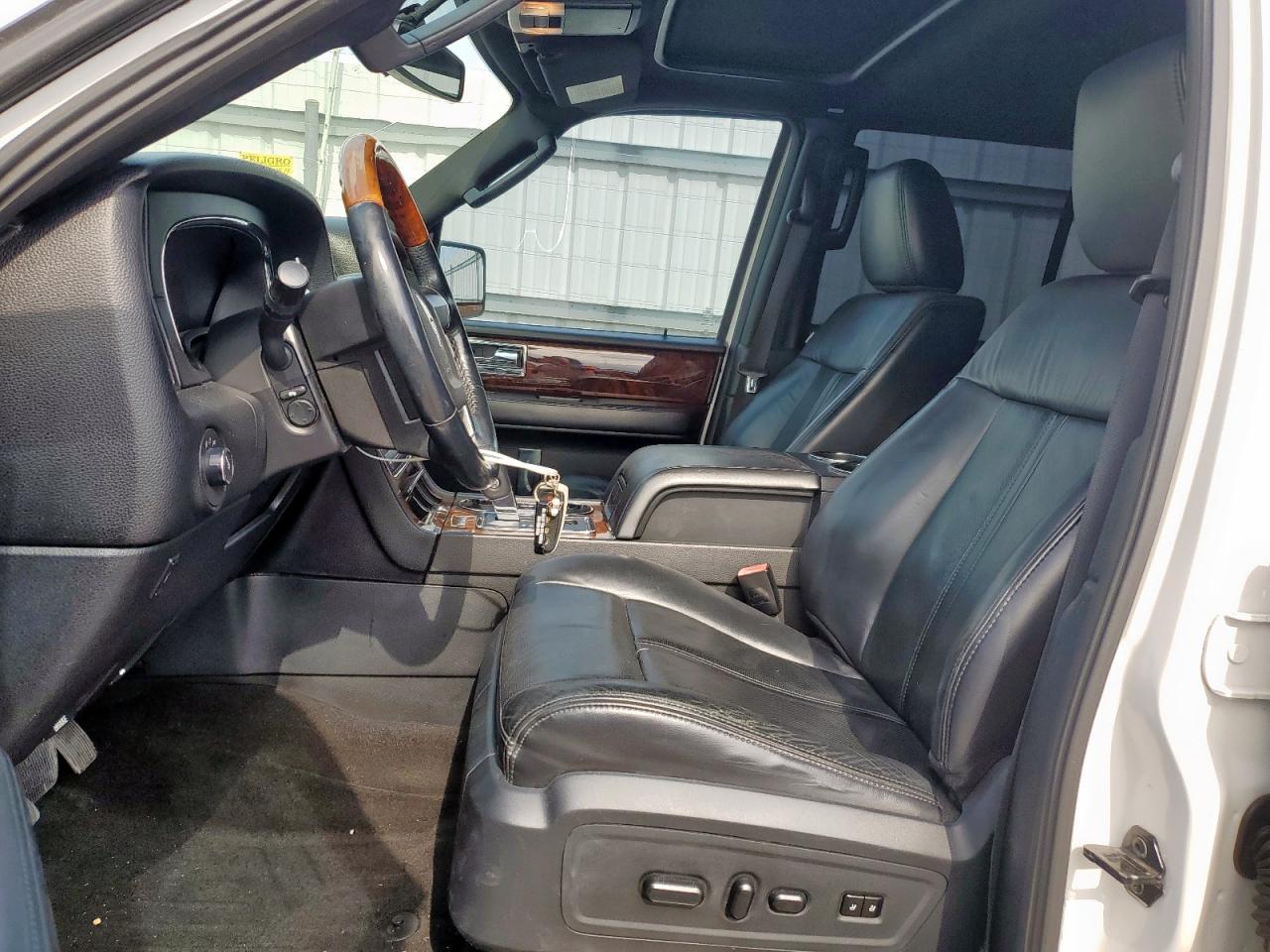 2015 Lincoln Navigator VIN: 5LMJJ2HT4FEJ11327 Lot: 70766975
