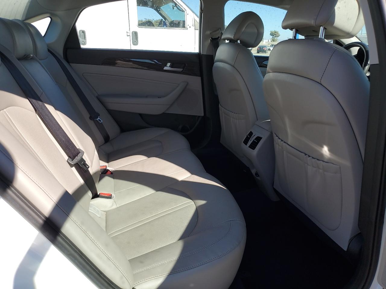 2017 Hyundai Sonata Plug-In Hybrid VIN: KMHE54L29HA071632 Lot: 71009115