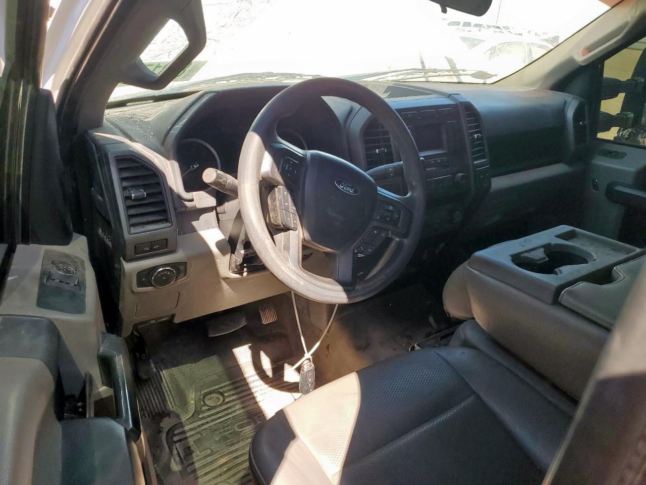 2022 Ford F350 Super Duty VIN: 1FDBF3E65NEF34297 Lot: 81317885