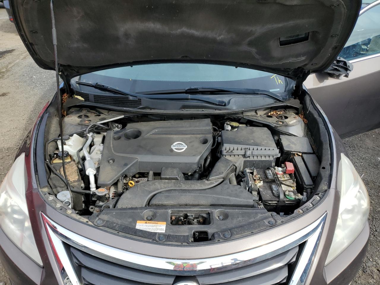 2014 Nissan Altima 2.5 VIN: 1N4AL3AP2EN341831 Lot: 83933475