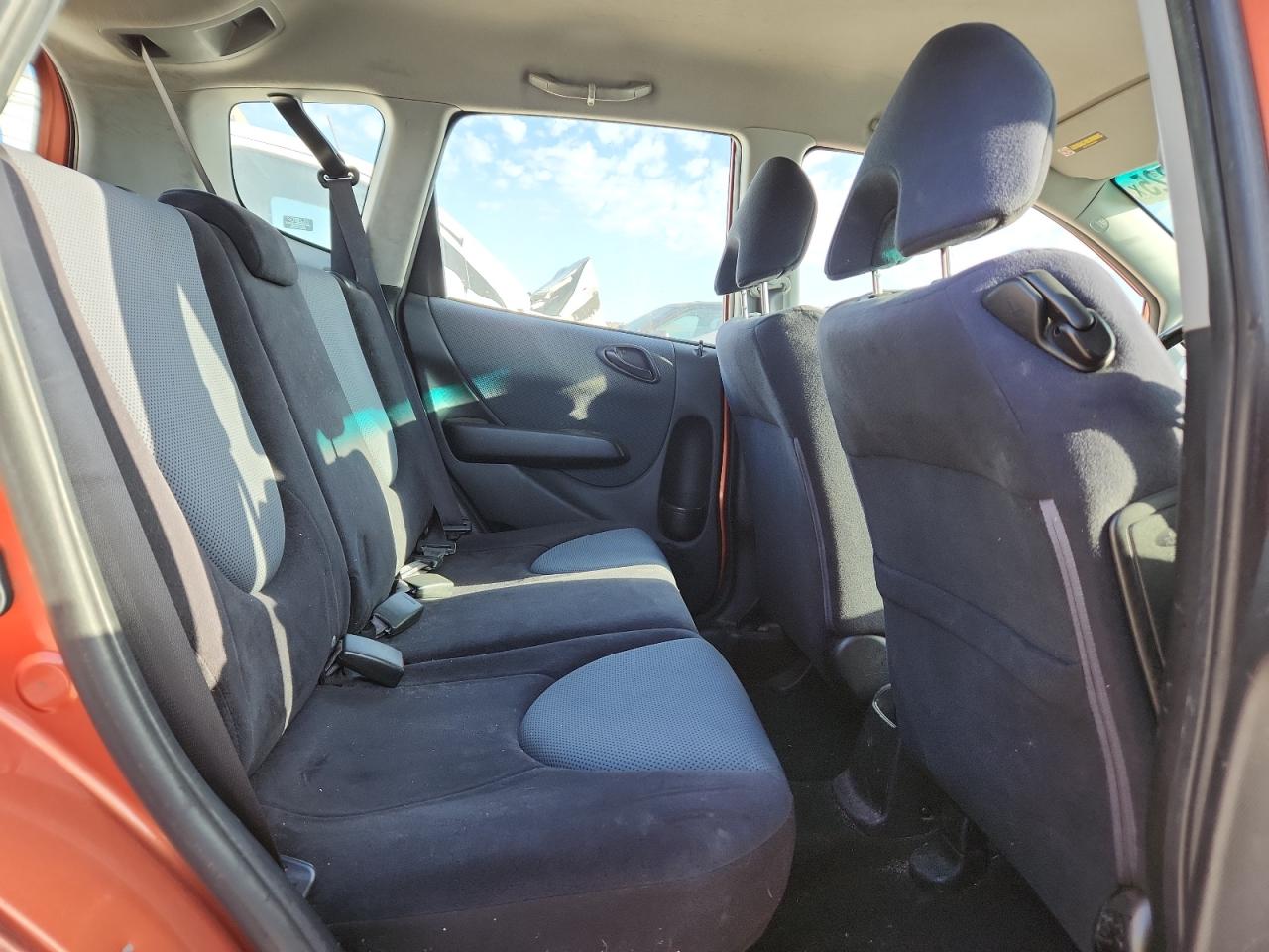 2007 Honda Fit S VIN: JHMGD38667S047141 Lot: 80666325