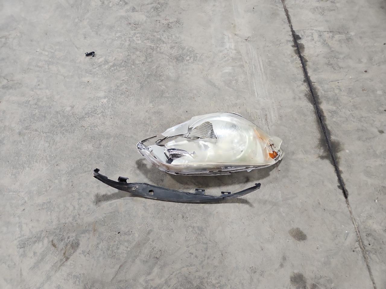 2010 Chevrolet Malibu Ls VIN: 1G1ZB5EB1AF212275 Lot: 71915085