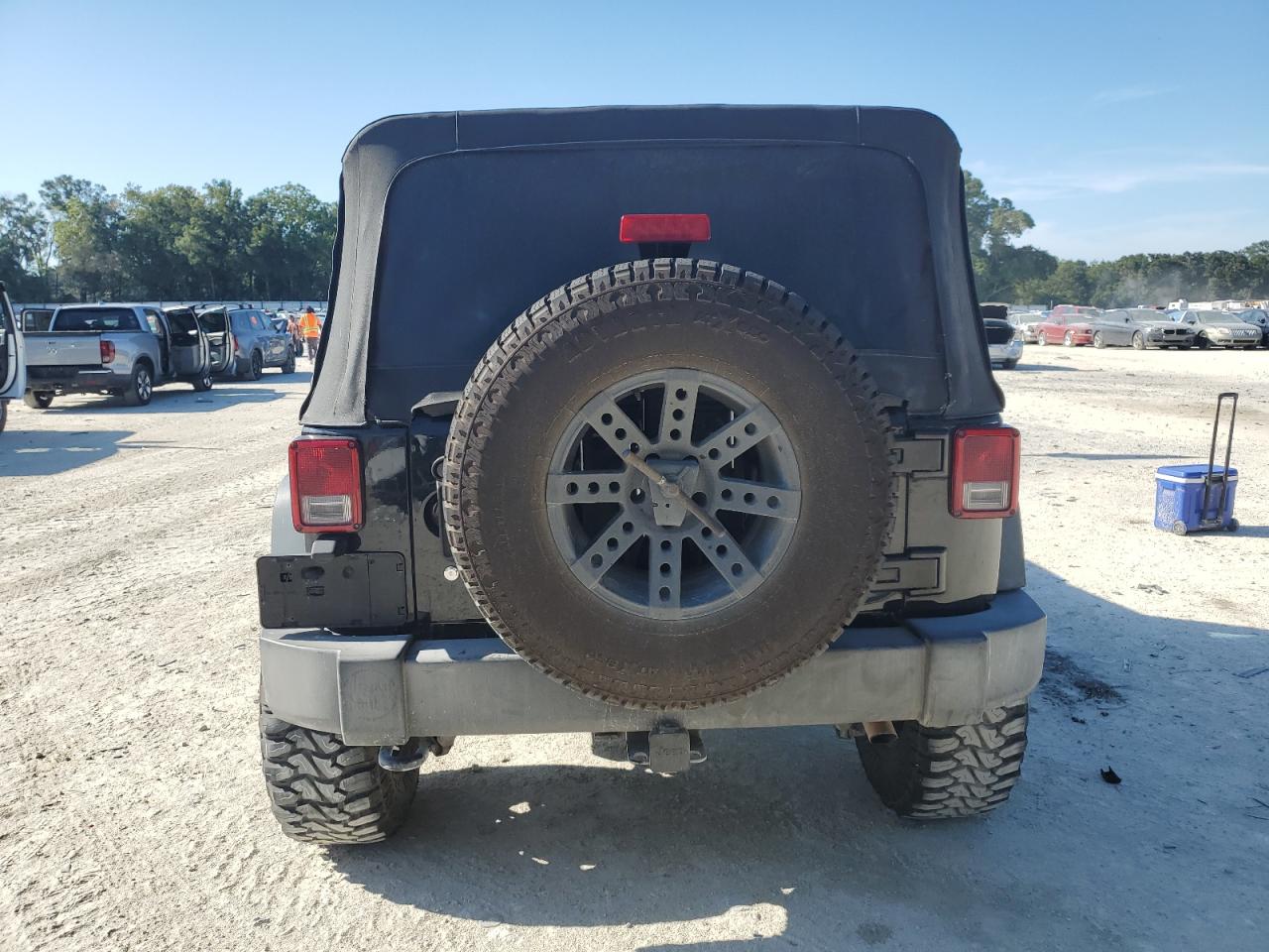 2016 Jeep Wrangler Unlimited Sport VIN: 1C4BJWDGXGL184663 Lot: 71437925