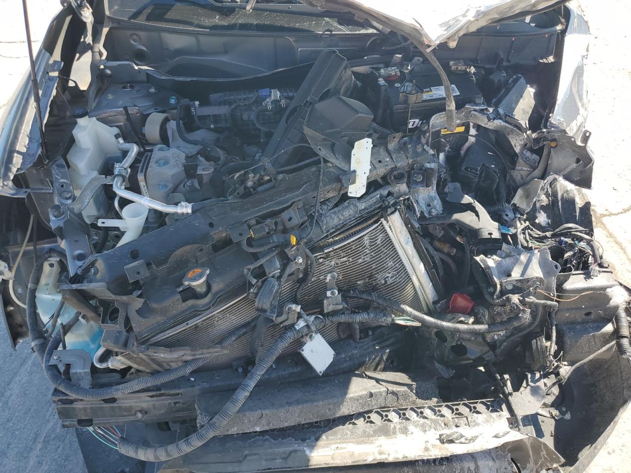 2018 Nissan Rogue S VIN: KNMAT2MT3JP588741 Lot: 81826925