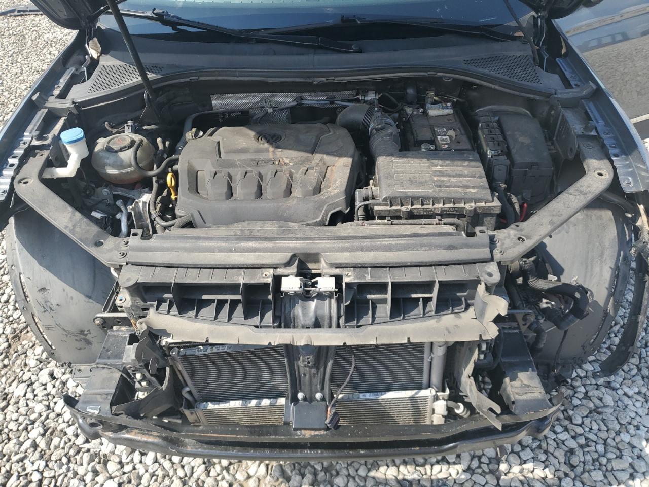 2018 Volkswagen Tiguan Sel Premium VIN: 3VV4B7AX3JM185323 Lot: 81655495