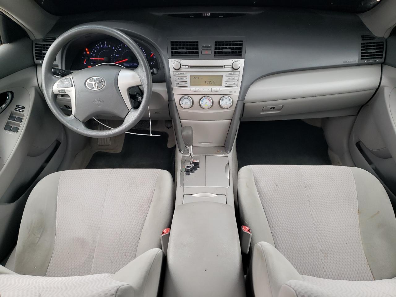 2010 Toyota Camry Base VIN: 4T1BF3EK5AU040356 Lot: 84711015