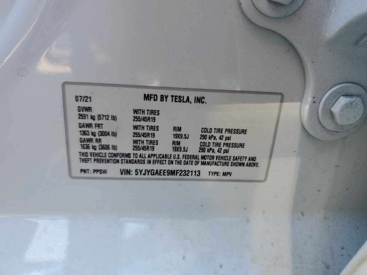 2021 Tesla Model Y VIN: 5YJYGAEE9MF232113 Lot: 84462585