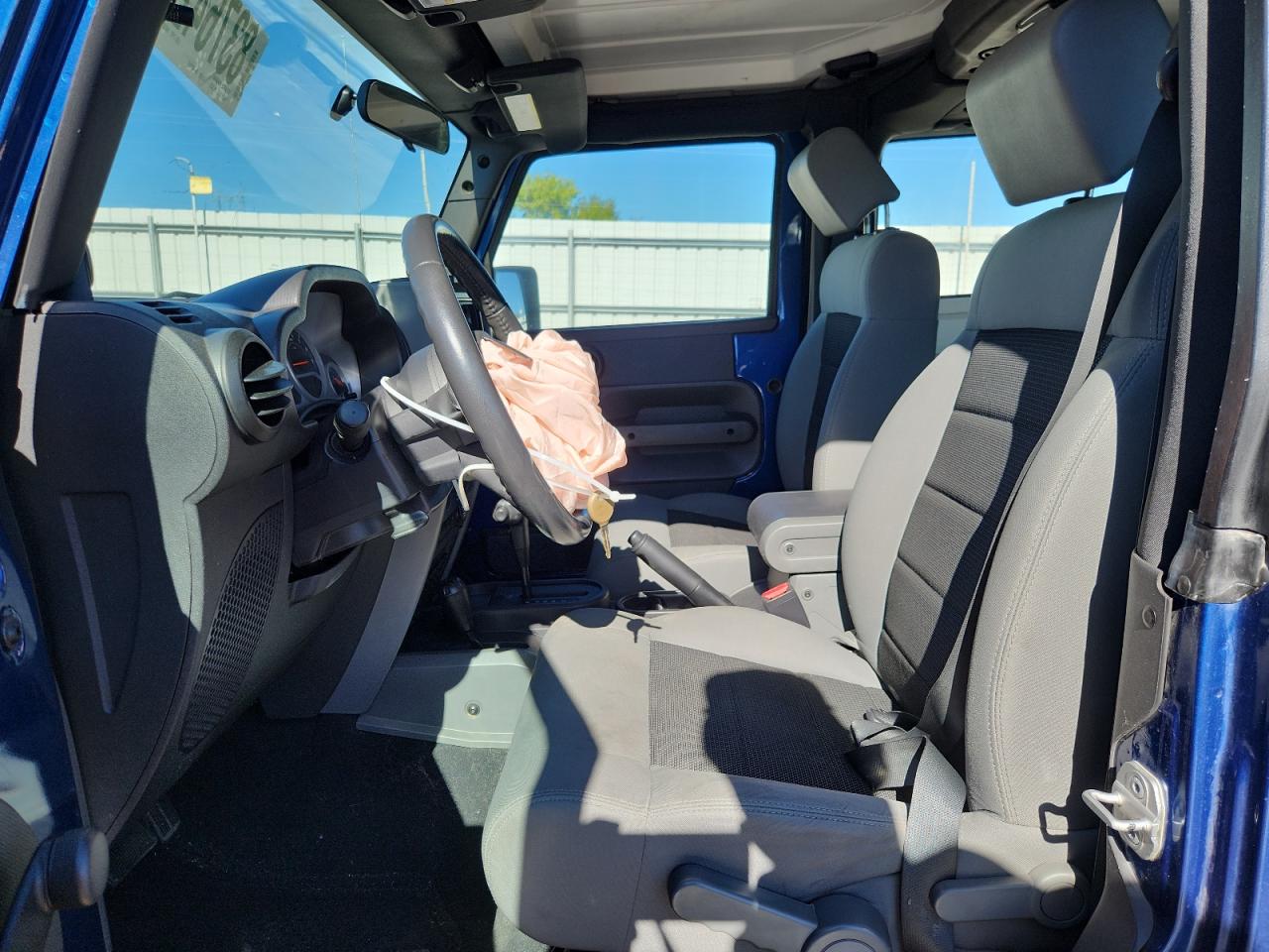 2010 Jeep Wrangler Sport VIN: 1J4AA2D1XAL110094 Lot: 83764235