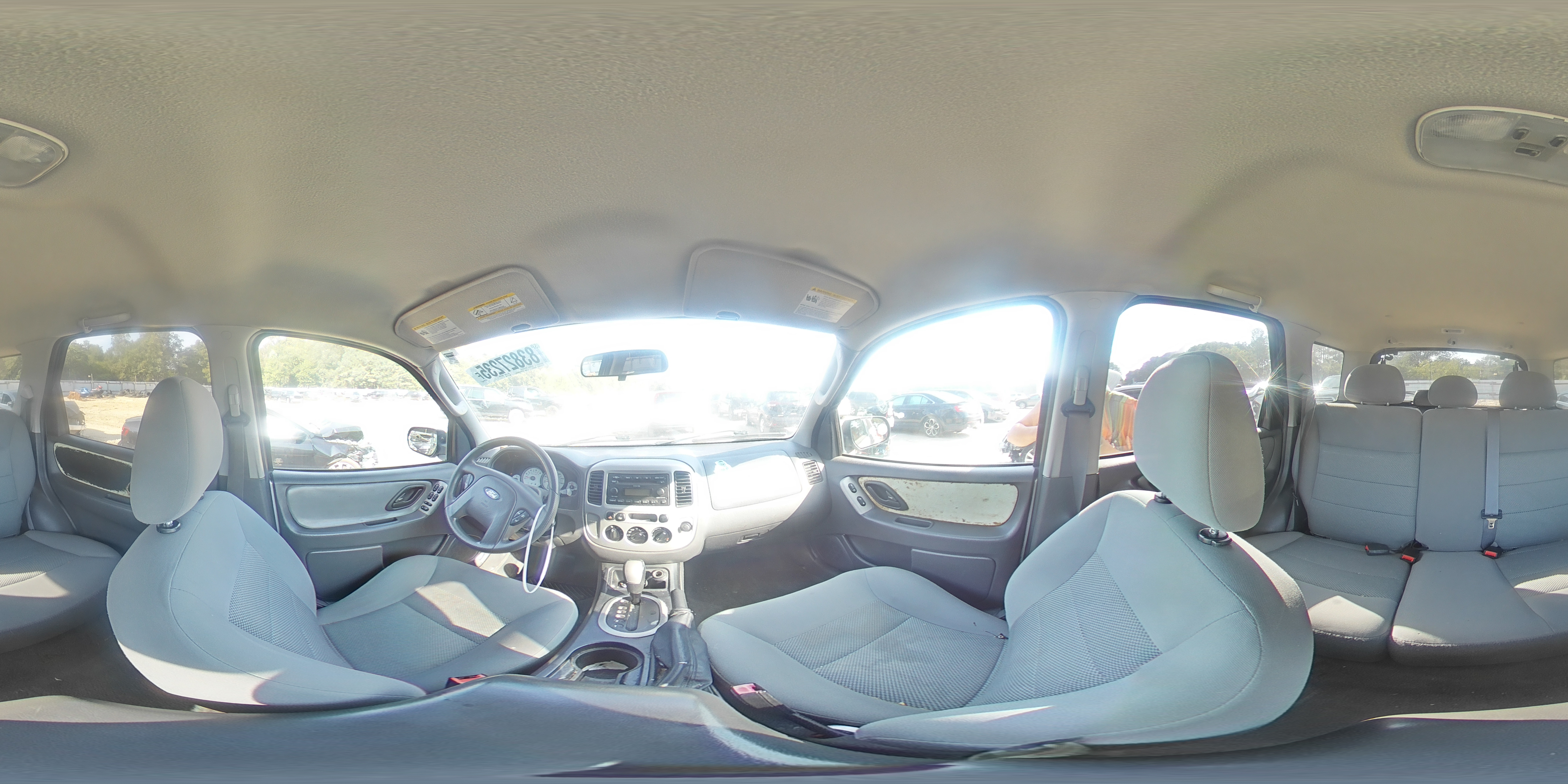 2005 Ford Escape Xlt VIN: 1FMYU93135KE47056 Lot: 83827235