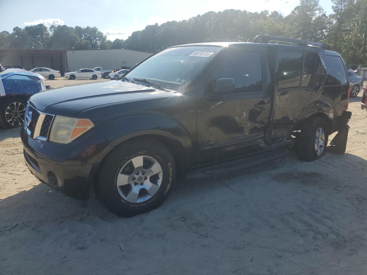 2007 Nissan Pathfinder Le