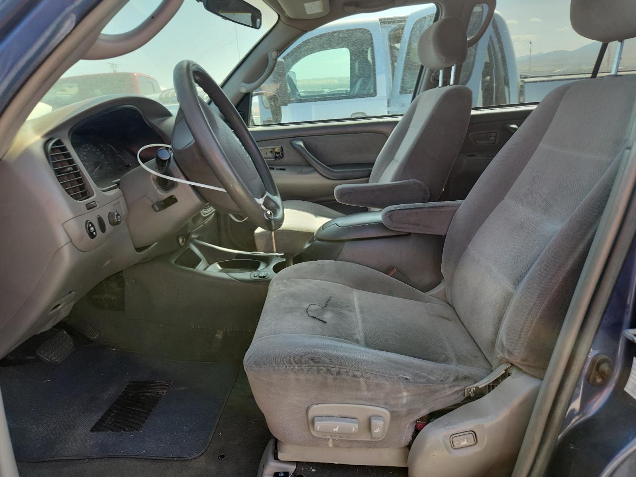 2004 Toyota Sequoia Sr5 VIN: 5TDZT34A44S230954 Lot: 80578075