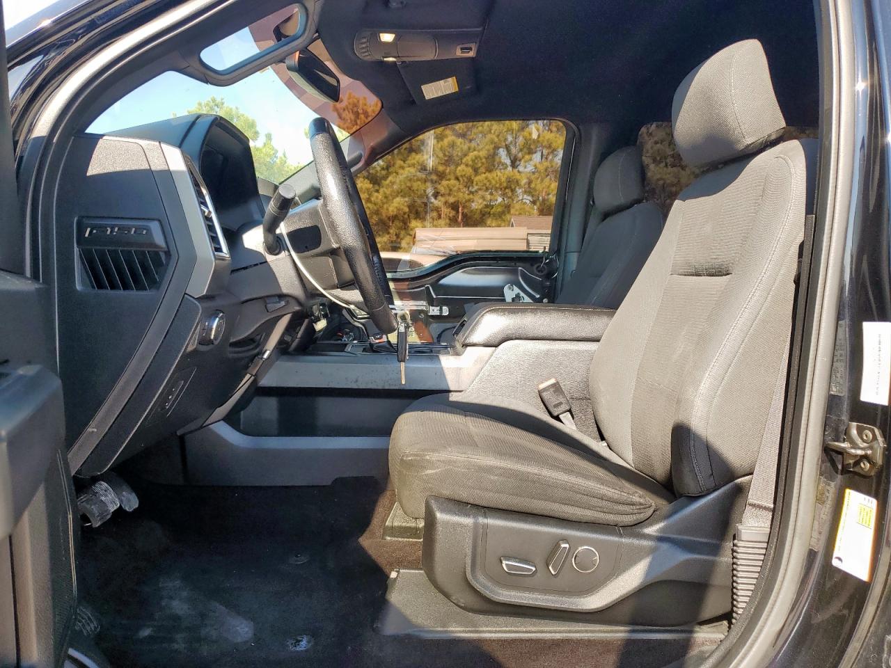 2016 Ford F150 Supercrew VIN: 1FTEW1CG7GKF45064 Lot: 81131135