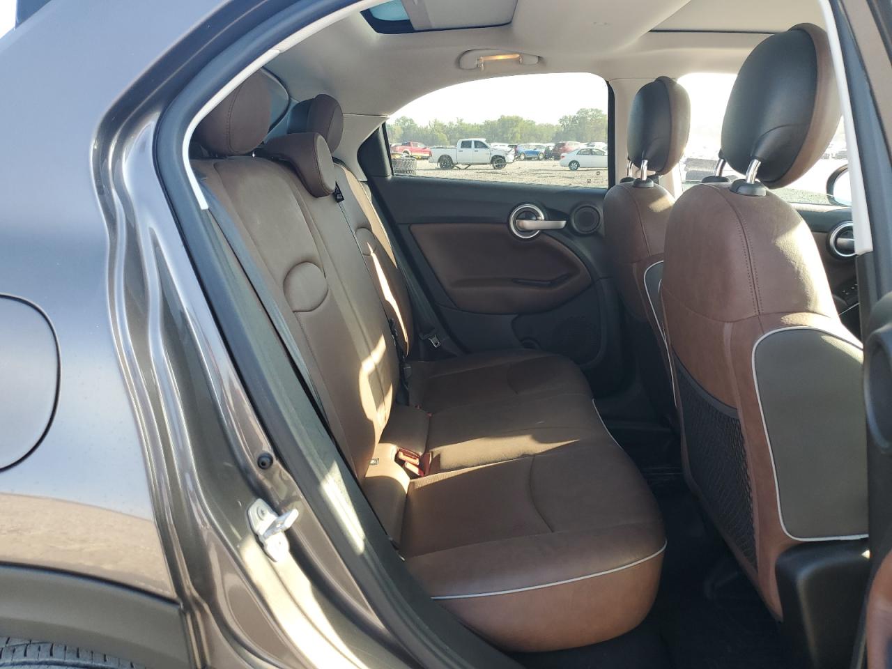 2016 Fiat 500X Lounge VIN: ZFBCFXDT2GP385428 Lot: 81939805