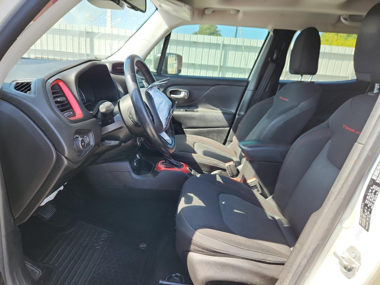 2016 Jeep Renegade Trailhawk VIN: ZACCJBCT8GPC96112 Lot: 82145865