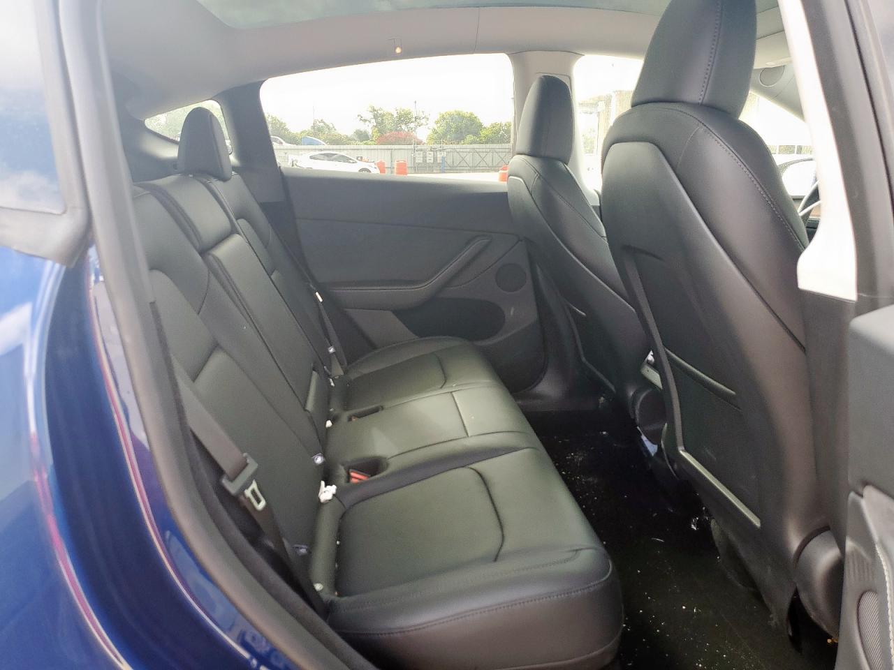 2024 Tesla Model Y VIN: 7SAYGDEE2RA328738 Lot: 81730695