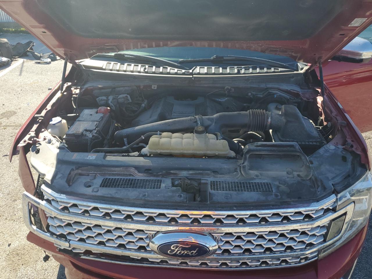 2020 Ford Expedition Platinum VIN: 1FMJU1MT5LEA33369 Lot: 81820835