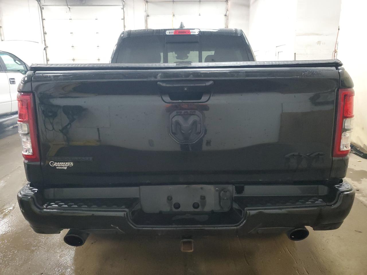 2020 Ram 1500 Big Horn/Lone Star VIN: 1C6SRFFT2LN241835 Lot: 81014435