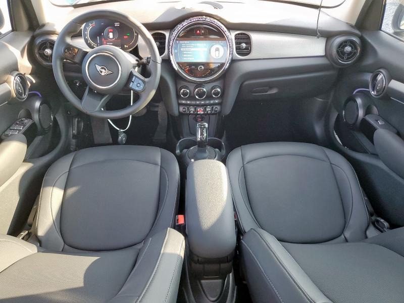  MINI COOPER 2023 Зеленый