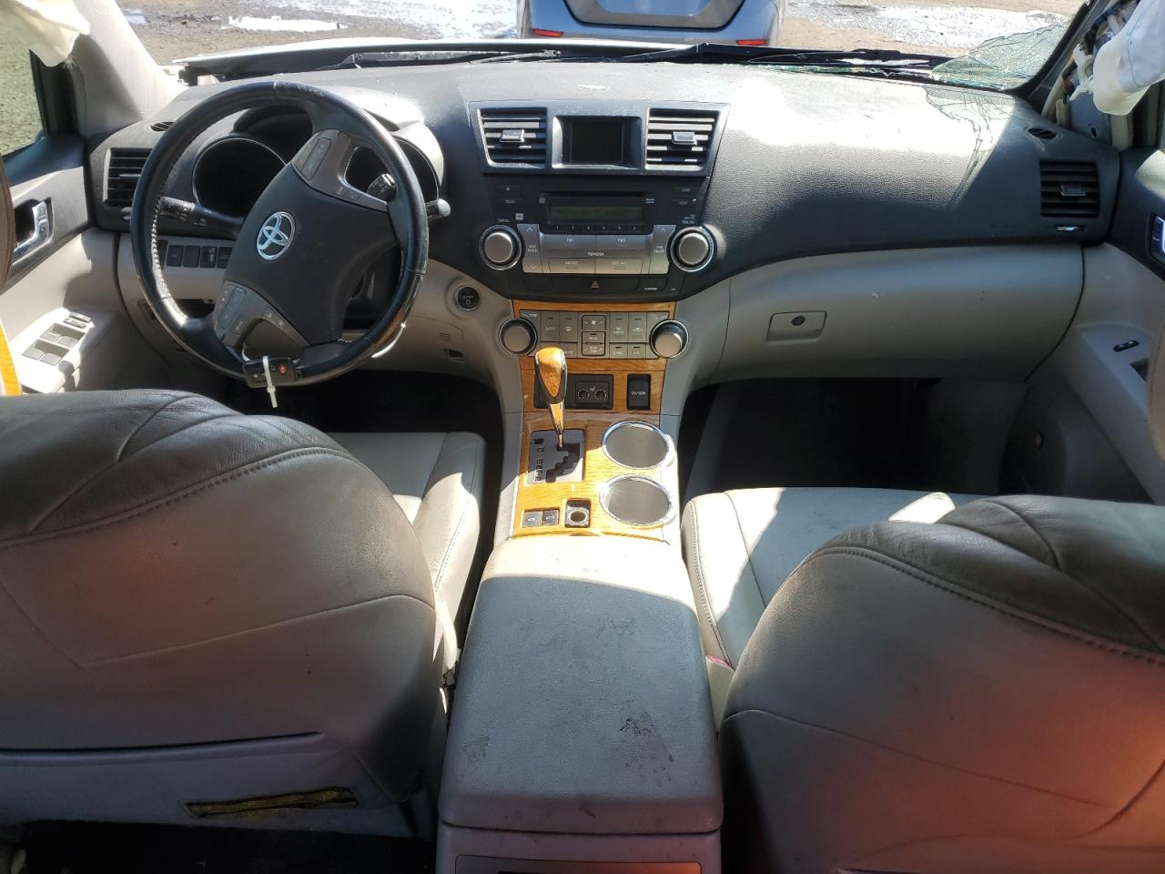 2008 Toyota Highlander Hybrid Limited VIN: JTEEW44A682021980 Lot: 71792465