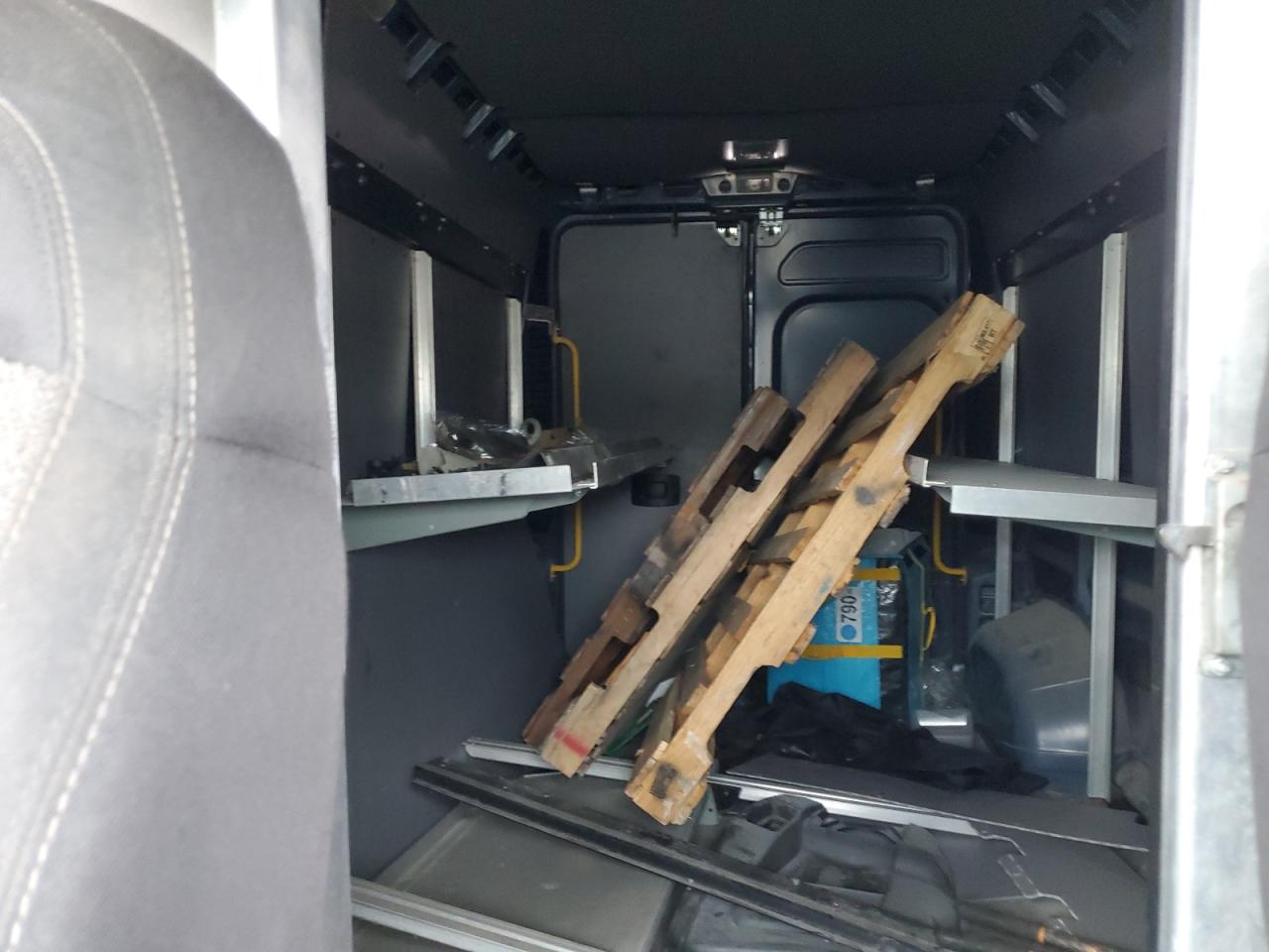 2019 Ram Promaster 2500 2500 High VIN: 3C6TRVDG7KE518096 Lot: 82173555