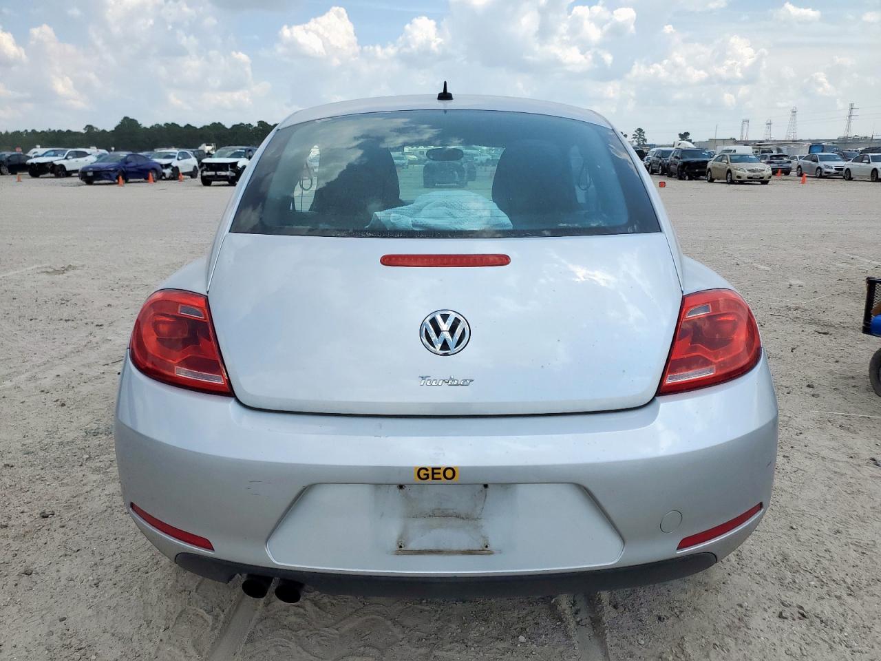 2016 Volkswagen Beetle 1.8T VIN: 3VWF17ATXGM602319 Lot: 80514425