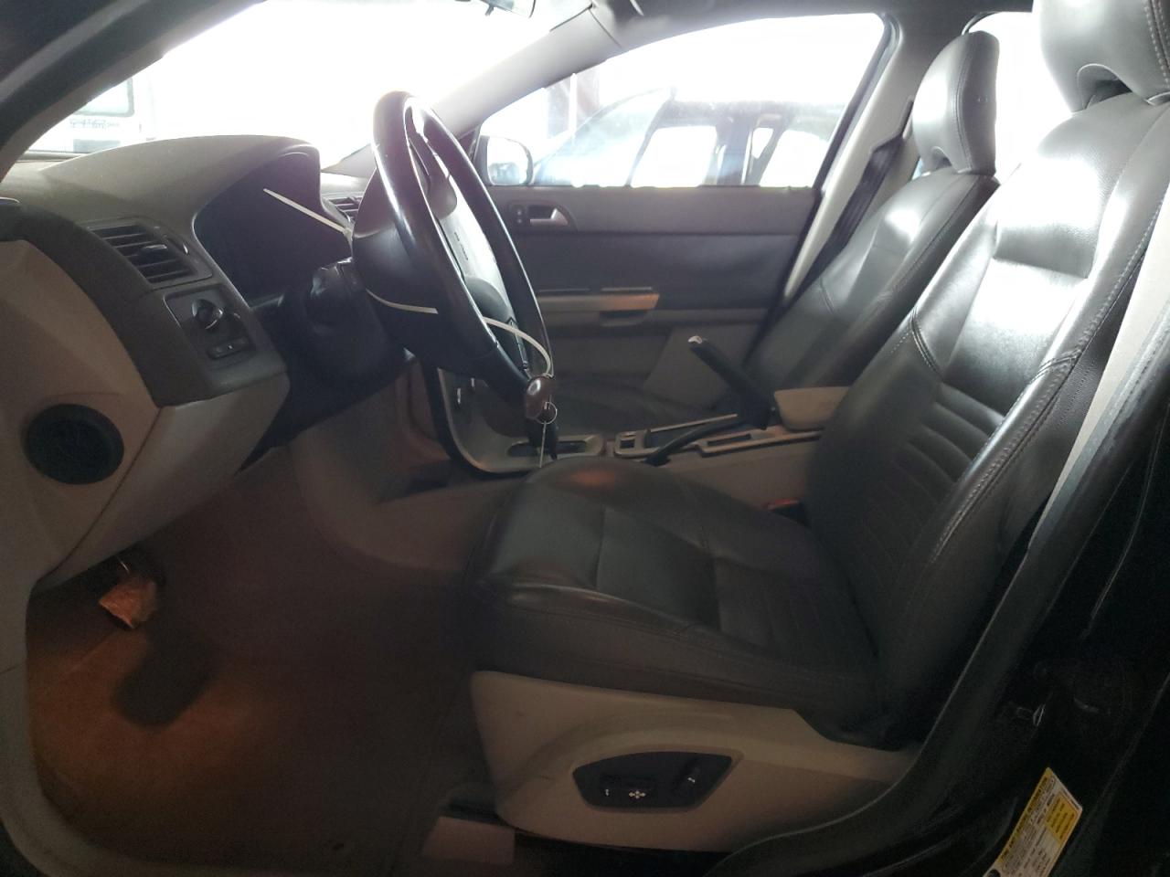 2009 Volvo V50 2.4I VIN: YV1MW390092466592 Lot: 81713915