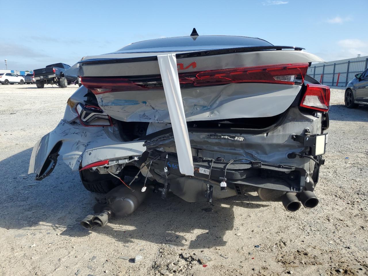 2023 Kia K5 Gt VIN: 5XXG44J81PG175297 Lot: 71055795