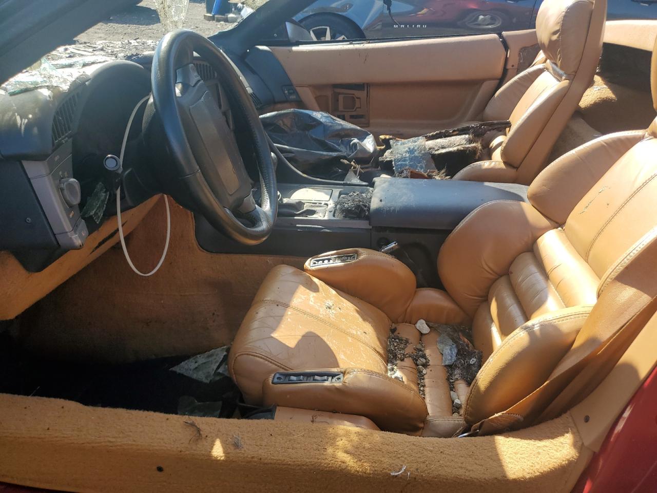 1990 Chevrolet Corvette VIN: 1G1YY3382L5105833 Lot: 84030985